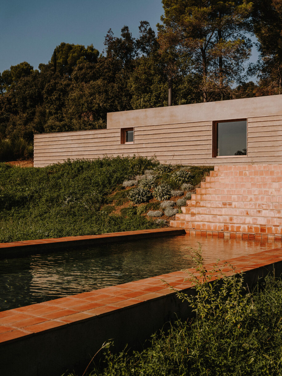 Archisearch Casa Ter: a family house in Baix Empordà, Spain by MESURA