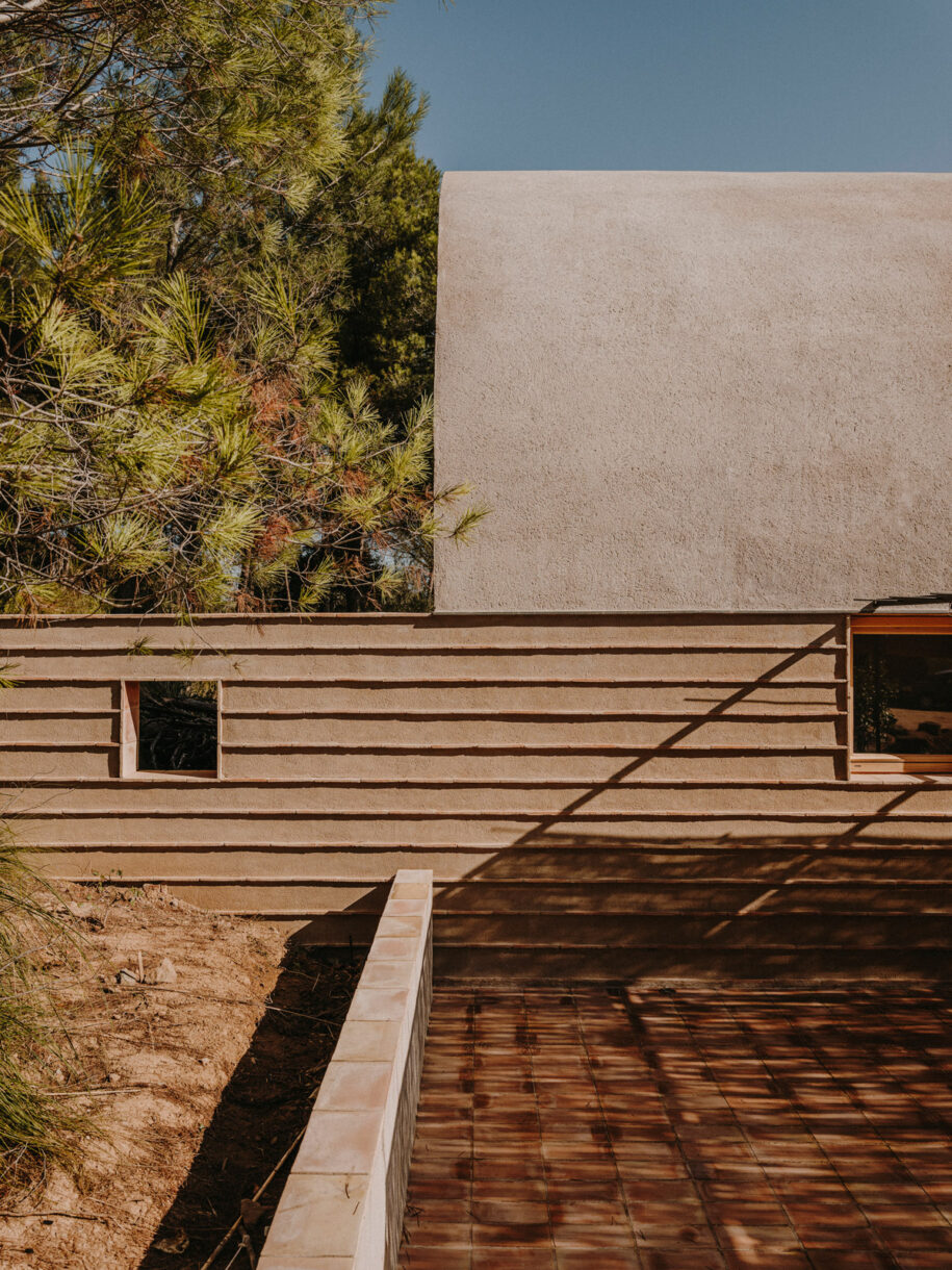 Archisearch Casa Ter: a family house in Baix Empordà, Spain by MESURA