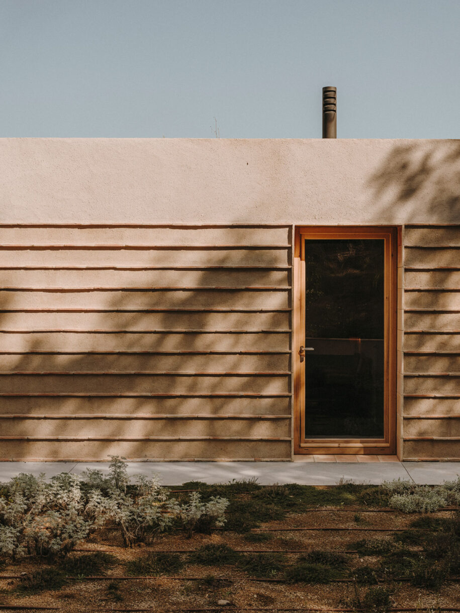 Archisearch Casa Ter: a family house in Baix Empordà, Spain by MESURA