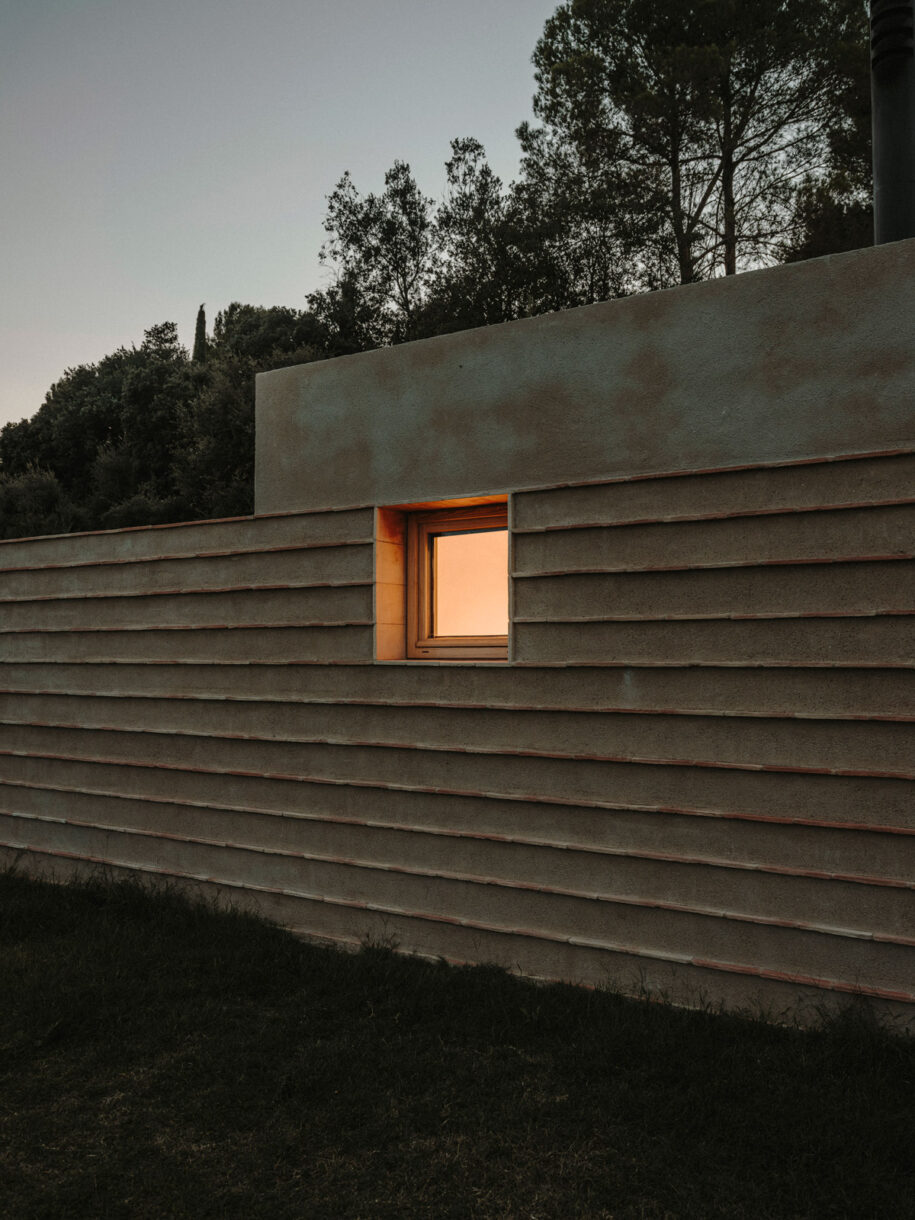 Archisearch Casa Ter: a family house in Baix Empordà, Spain by MESURA