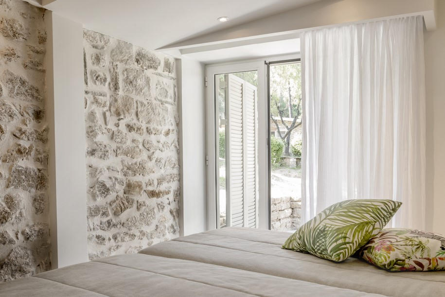 ΑΜ³ Architects, greek architecture, Makryammos, minimalism, hotel, bungalows, Thasos, materials, renovation, stone, wood