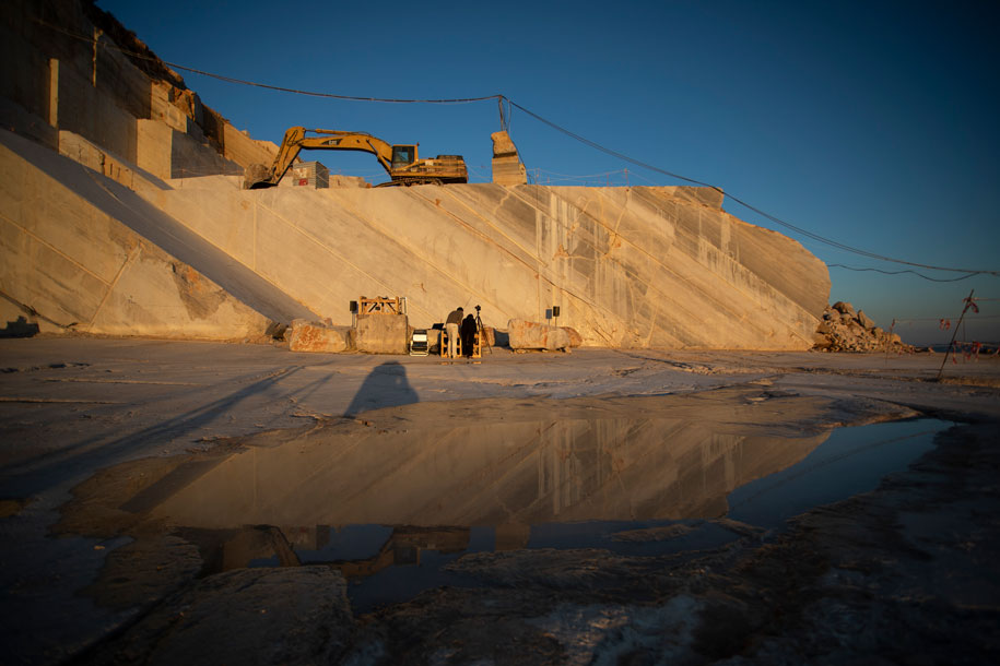 Archisearch Man on the Moon Volume 2: Architects' weekend at the Didima quarry of Marmyk Iliopoulos