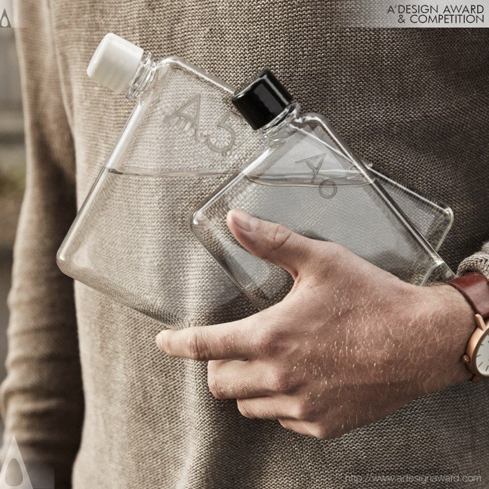 Archisearch The memobottle is a premium slimline, reusable water bottle designed by Jesse Leeworthy