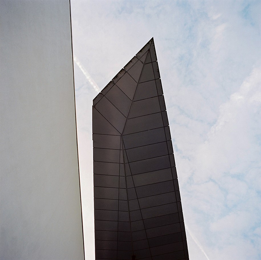 Archisearch George Messaritakis photographs notable recent building in London, Bristol & Cardiff