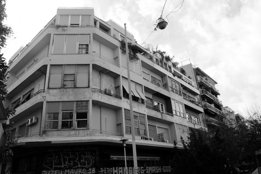 Archisearch Walking in Athens for Bauhaus - 5 theatrical interventions | OPEN WALK