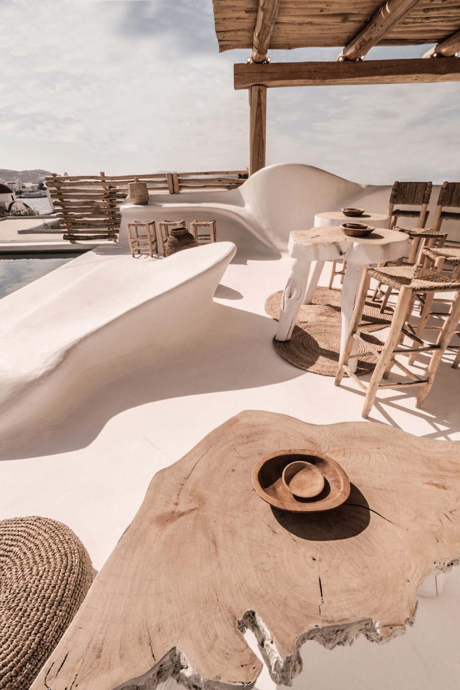 Archisearch My Cocoon, Greece’s first boutique hostel in Mykonos, blends Japanese capsules with Cycladic aesthetic | Omniview