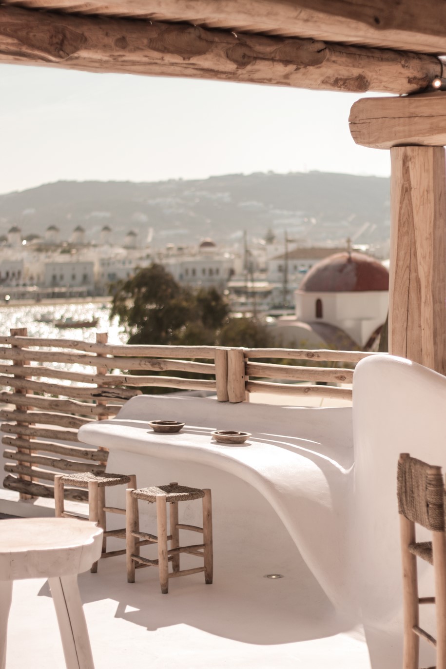 Archisearch My Cocoon, Greece’s first boutique hostel in Mykonos, blends Japanese capsules with Cycladic aesthetic | Omniview