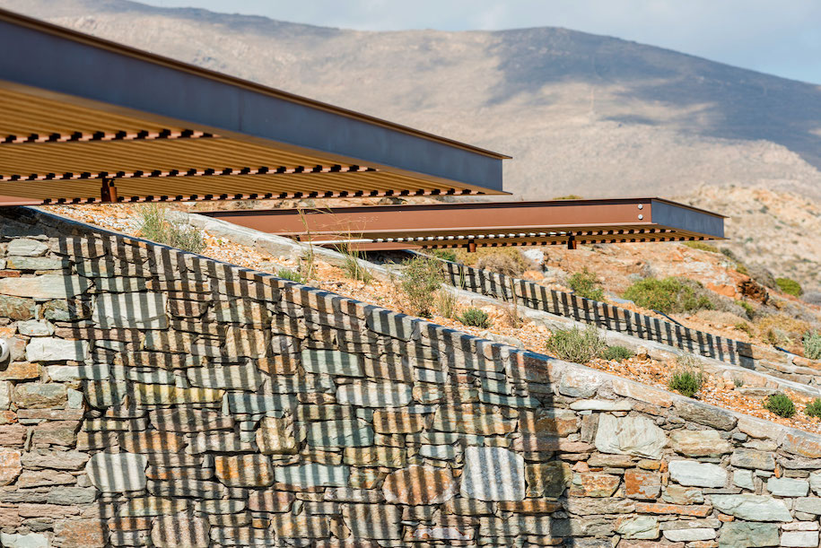 Archisearch nCAVED house in Serifos by Mold architects