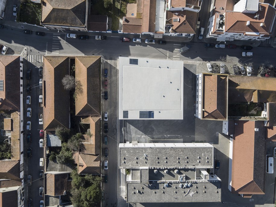 Archisearch Aires Mateus designed a white sculpted Meeting Centre in Grândola