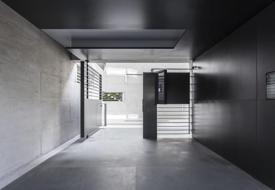 Ktenàs, buiding, inside out, polykatoikia, awards, greek architecture, contemporary, Greece, Athens, apartments, flats, design