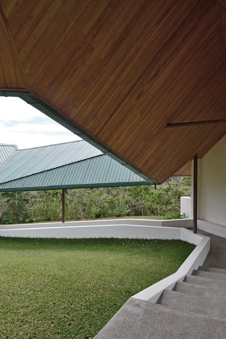 Casa Osa, OBRA Architects, vacation home, hill, residential, Costa Rica, 2013, wood