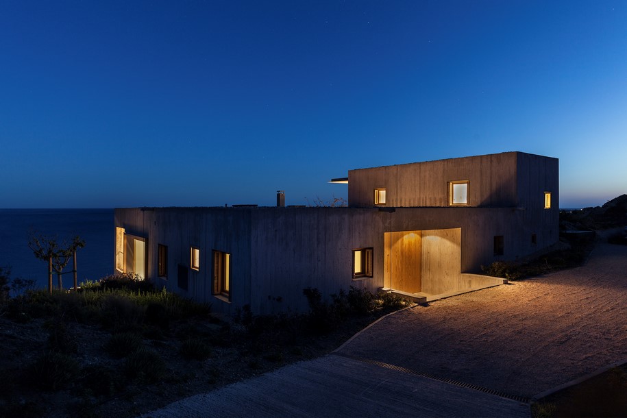 Archisearch OOAK ARCHITECTS designed Patio House on a cliffside in Karpathos