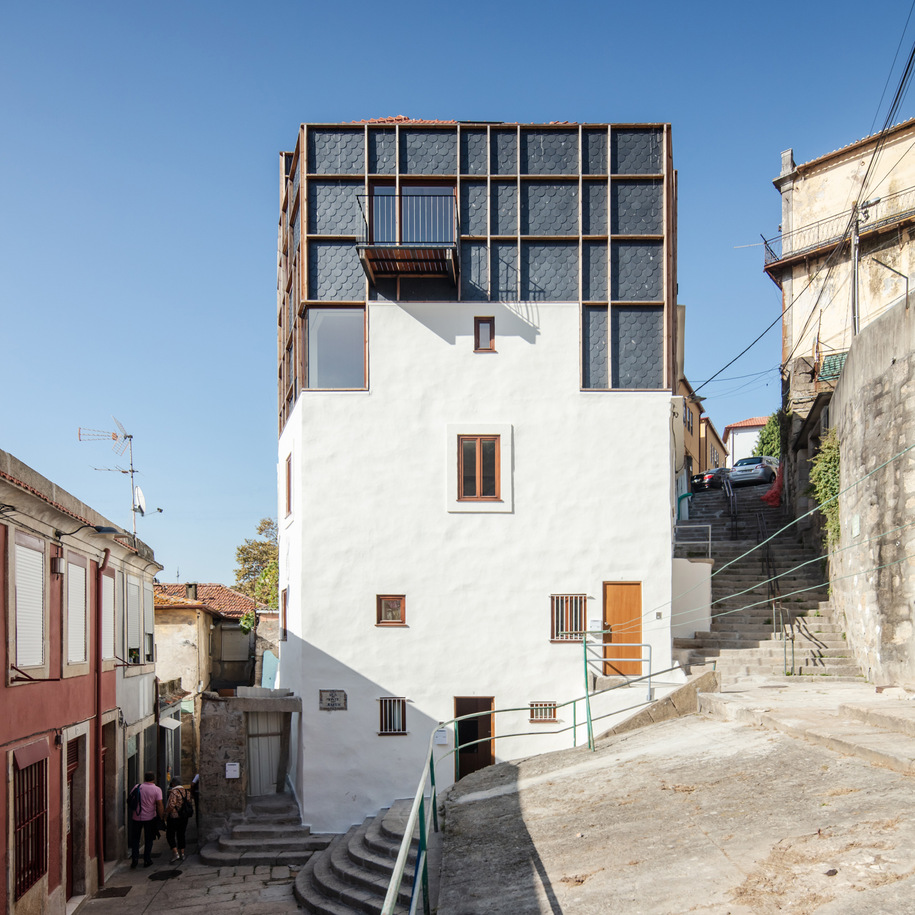 Archisearch Monte dos Judeus residence in Porto | by OODA