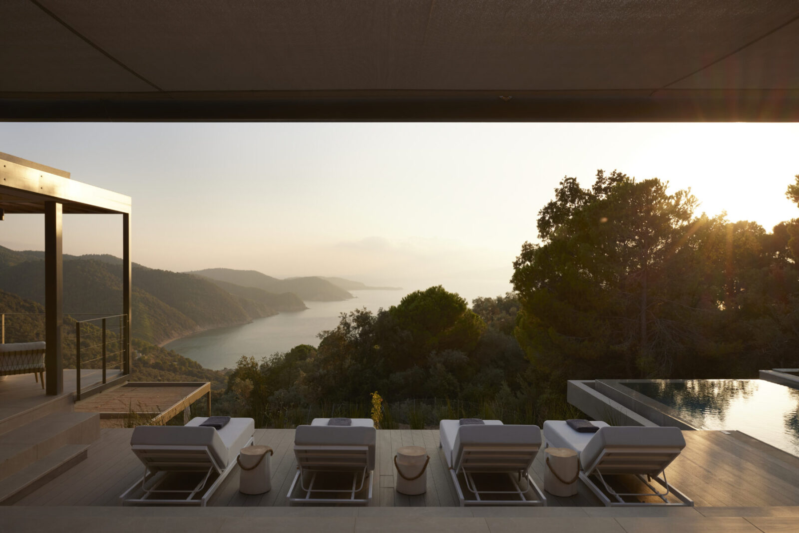 Archisearch OHLIVE VILLAS I-II-III- Συγκρότημα εξοχικών κατοικιών στη Σκιάθο από τους 3H Architects