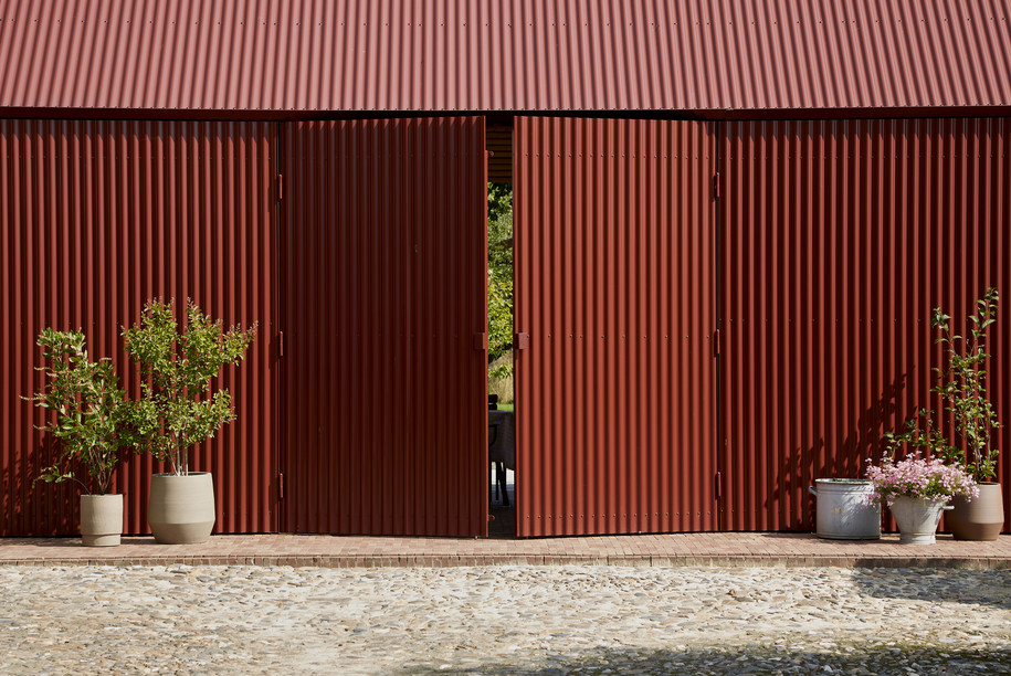 Archisearch Outdoor living space in Nederweert, Netherlands | by De Nieuwe Context architecture office