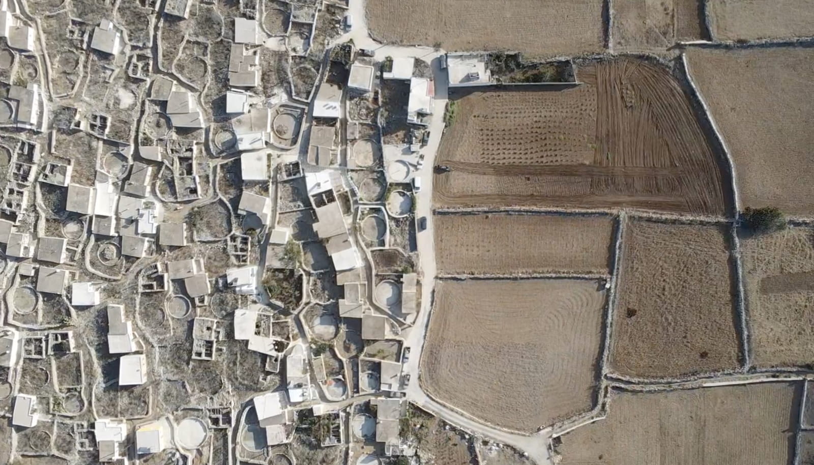 Archisearch Χωρικές Ραφές στο Άκρο: η διπλωματική εργασία των Ν.Κορωναίου, Μ.Φωτόπουλου & Ξ.Φωτόπουλου βραβεύτηκε στα GRAIL 2026