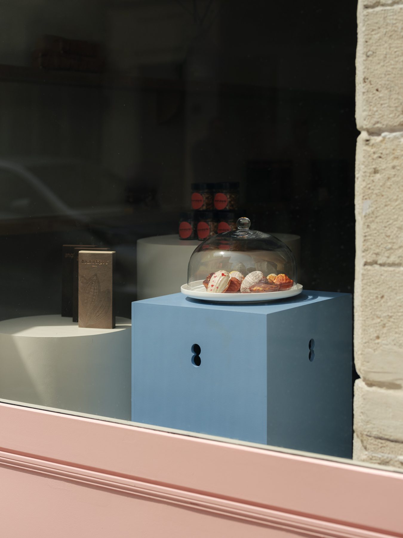 Archisearch Madeleine-Shaped Geometry and a Pink-Orange Palette Define Mandipili by Petit Jour in Paris’ Sentier District