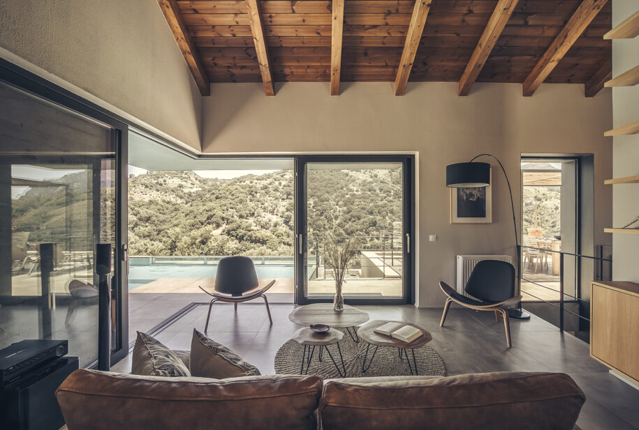 Archisearch Architects Chiara Armando & Vittoria Spinoni in collaboration with POLYERGO designed a summer house in Crete in strong connection with the genius loci