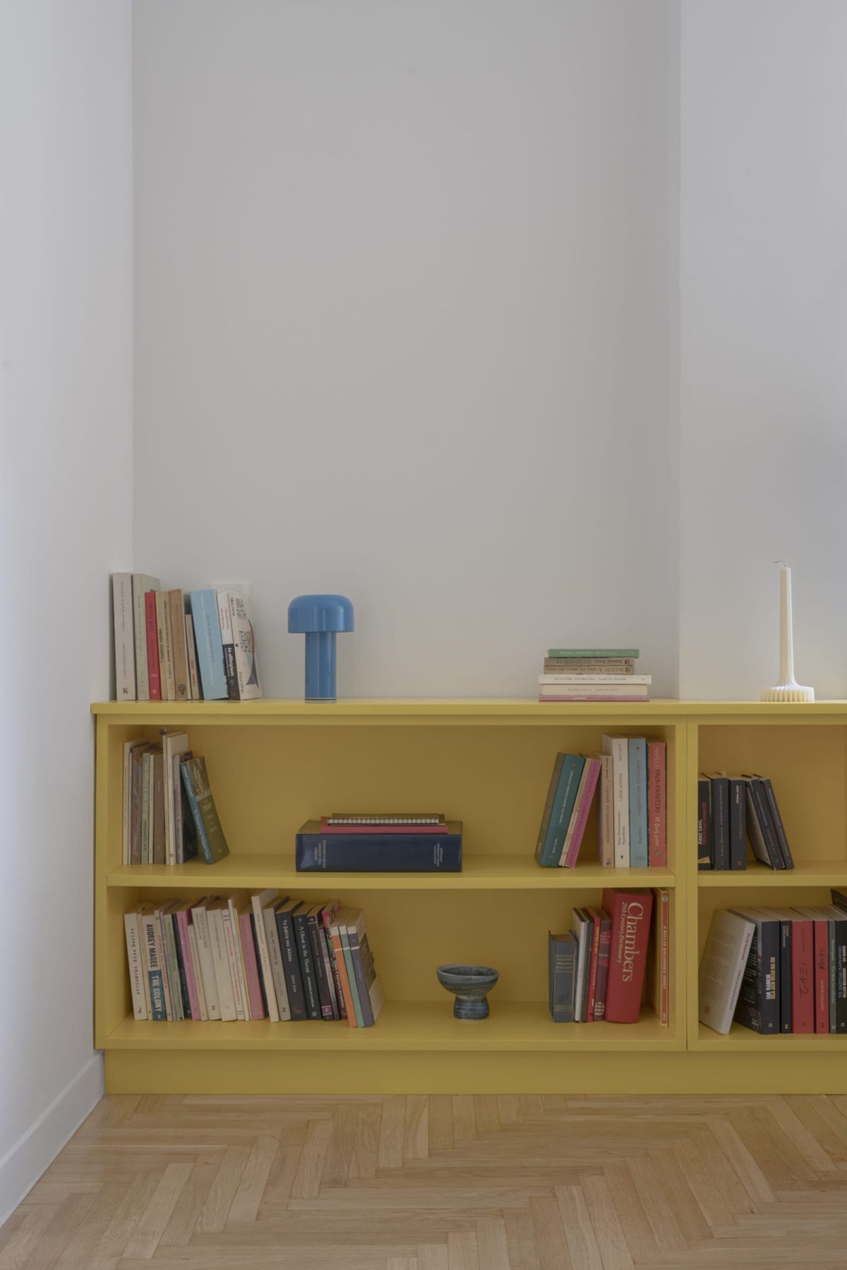Archisearch More with Less: Studio Lok reconnects an Athenian apartment with the greenery of Finopoulou Hill