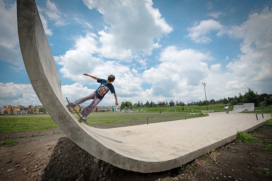 Archisearch Francisco Pardo Arquitecto designs urban parks to revitalize neglected suburban neighbourhoods in Mexico