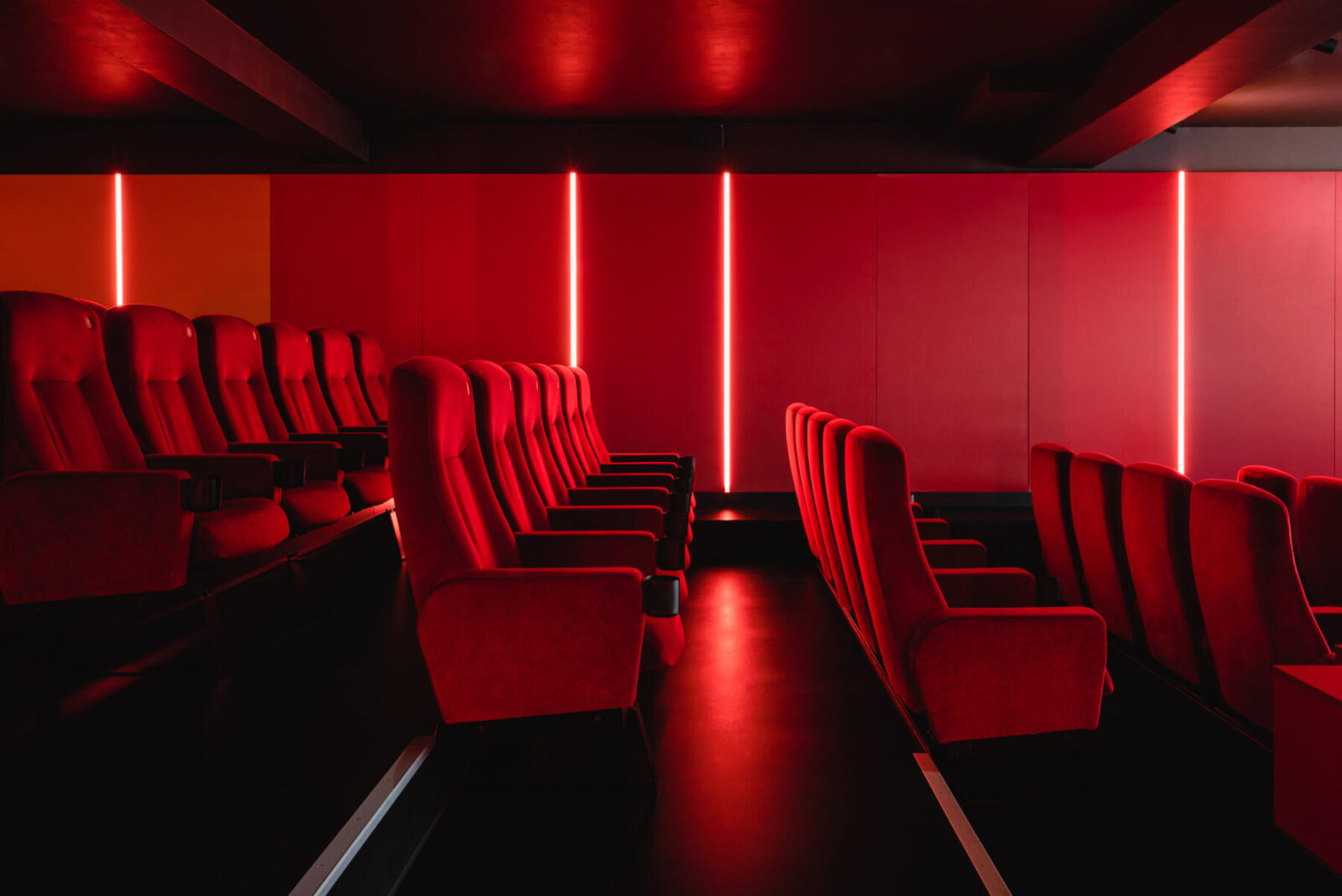 Archisearch BATEK ARCHITEKTEN completes renovation of the historic Yorck Kino Passage cinema in Berlin