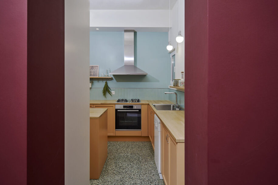 Archisearch Polychrome Flat in Athens, Greece | Amalgama Architects