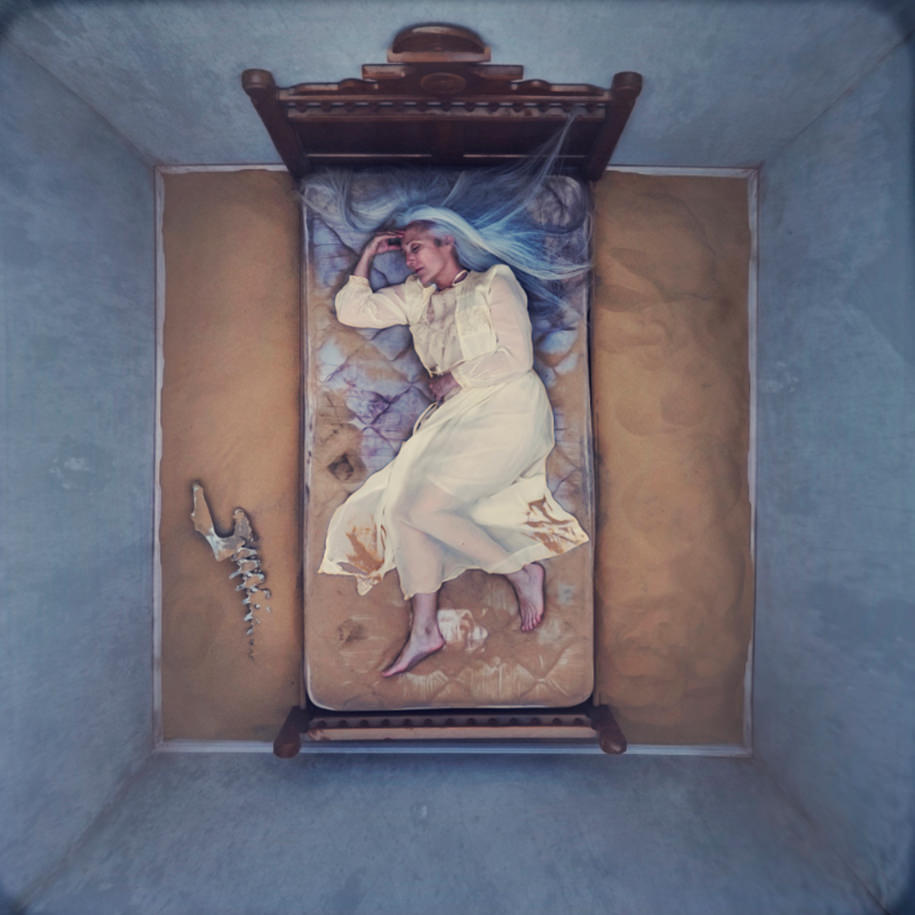 prix, photographie, paris, photography, prize, competition, karatzas, fourth wall, brooke shaden