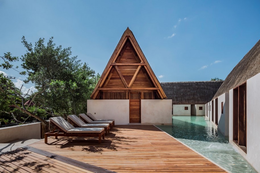 Archisearch PUNTA CALIZA Hotel Holbox by ESTUDIO MACIAS PEREDO takes its cues from the traditional Mayan house