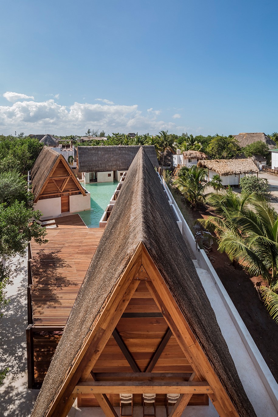 Archisearch PUNTA CALIZA Hotel Holbox by ESTUDIO MACIAS PEREDO takes its cues from the traditional Mayan house