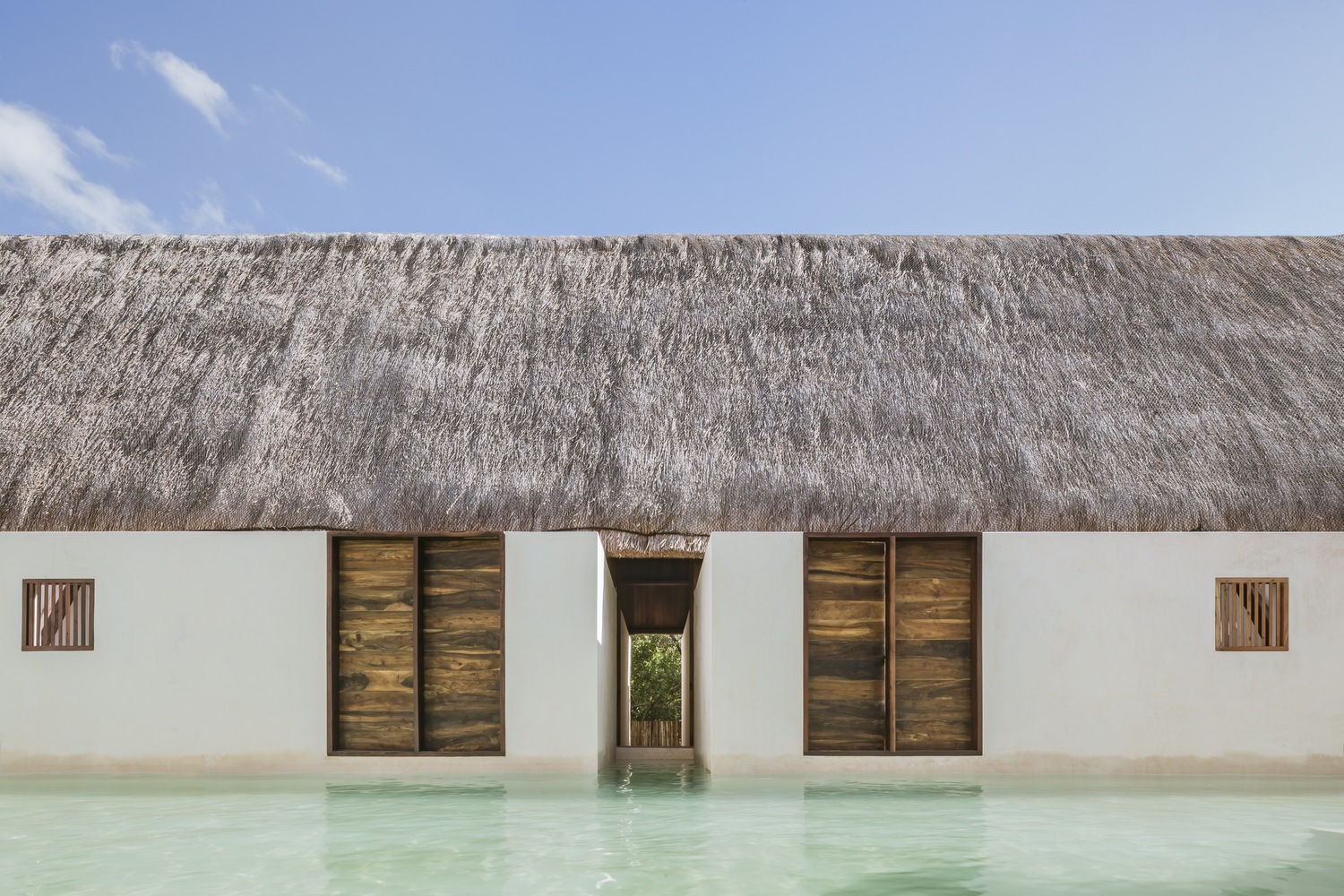 Archisearch PUNTA CALIZA Hotel Holbox by ESTUDIO MACIAS PEREDO takes its cues from the traditional Mayan house