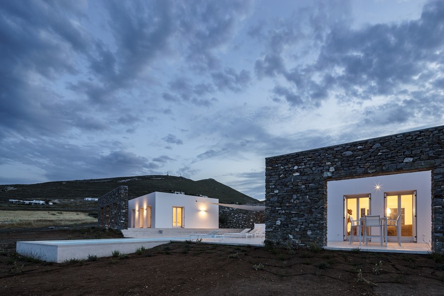 React Architects, Natasha Deliyianni, Yiorgos  Spiridonos, Greece, Paros, The Hug, House, Residence, Cycladic architecture