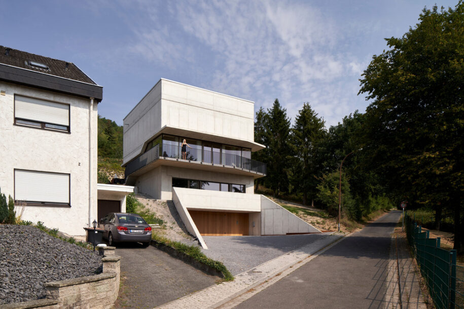 Archisearch Röhrig House in Sinzig, Germany | Studio Hertweck