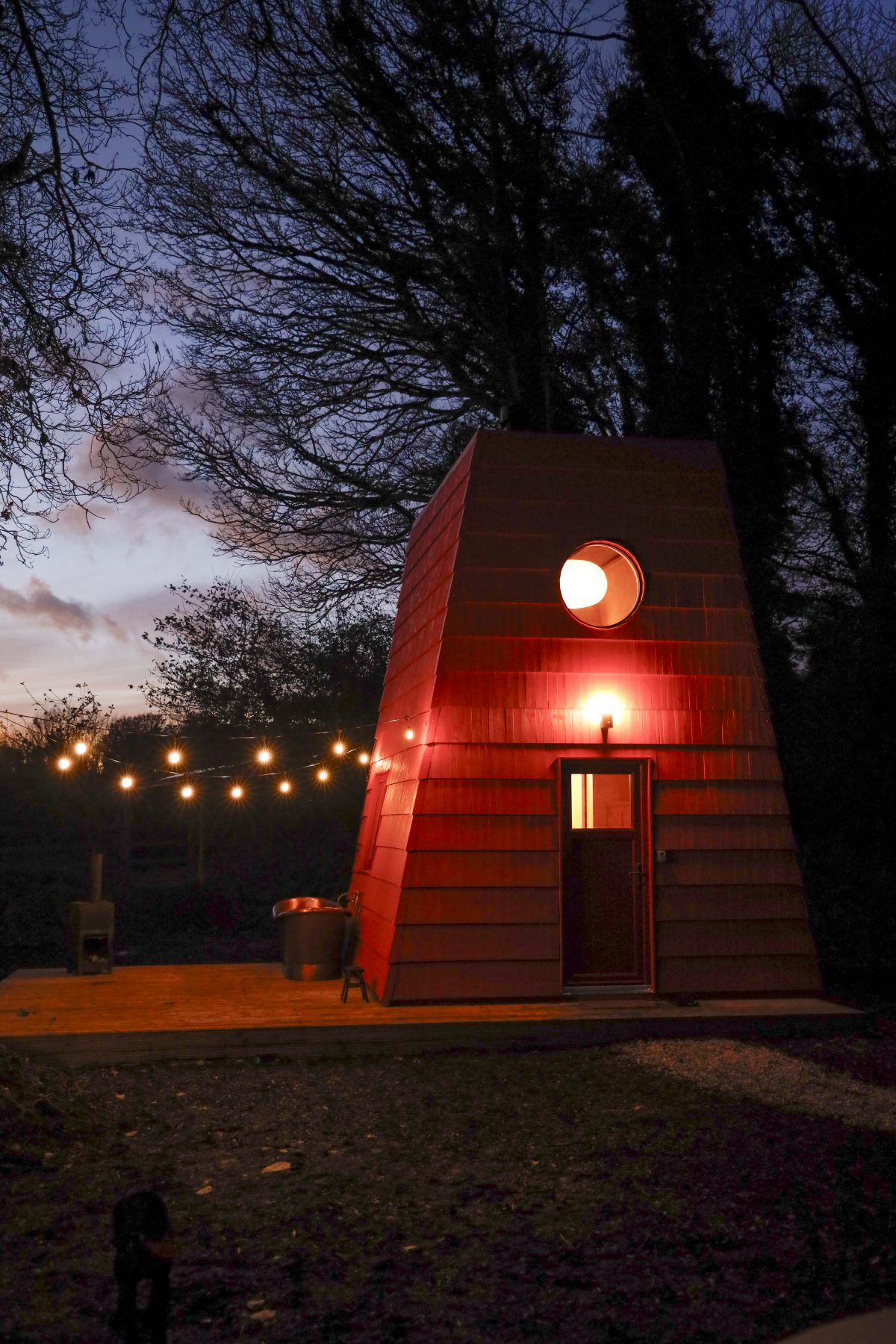Archisearch The Summer Refuge | Episode 11: Cucu by Samsú & Studio Bucky is a Cocoon-Like Refuge Referencing Ireland’s Rural Tower Houses.