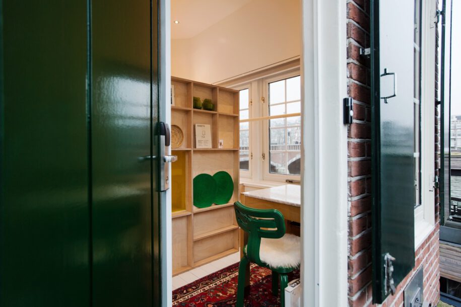 Archisearch SWEETS hotel, an initiative and co-creation of architecture office Space&Matter, transforms Amsterdam’s former bridge houses into independent hotel rooms