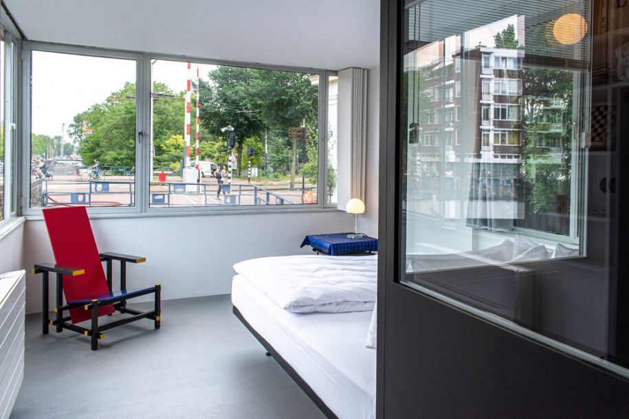 Archisearch SWEETS hotel, an initiative and co-creation of architecture office Space&Matter, transforms Amsterdam’s former bridge houses into independent hotel rooms