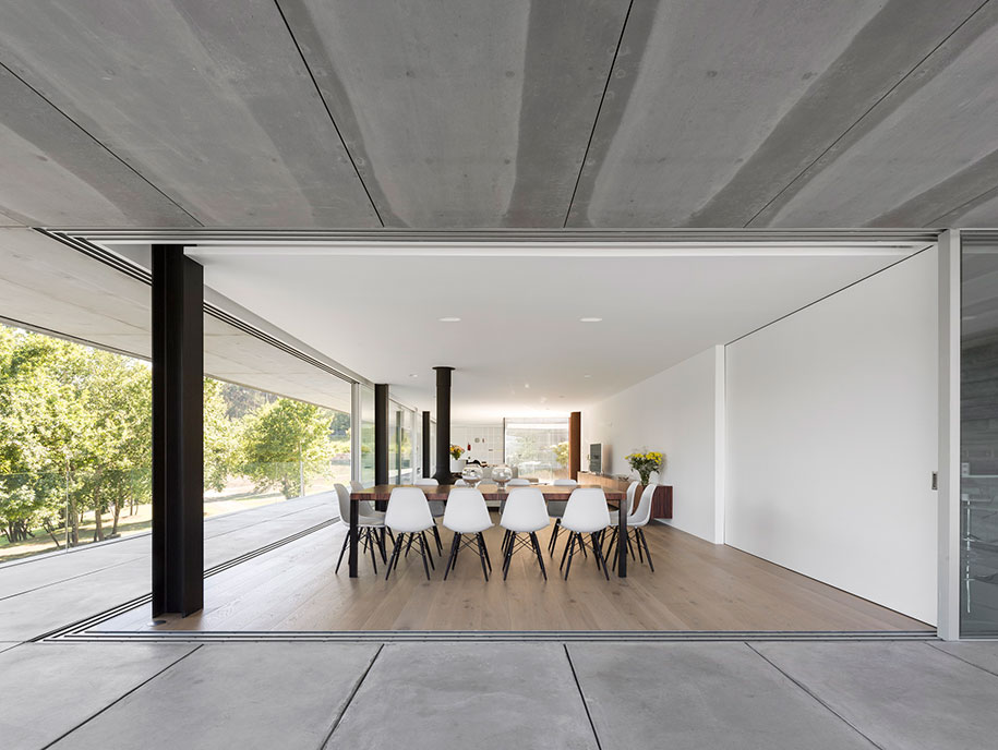 Archisearch Sambade House: a House in the Portuguese Countryside by Spaceworkers