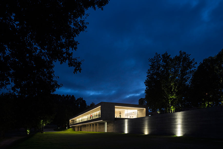 Archisearch Sambade House: a House in the Portuguese Countryside by Spaceworkers