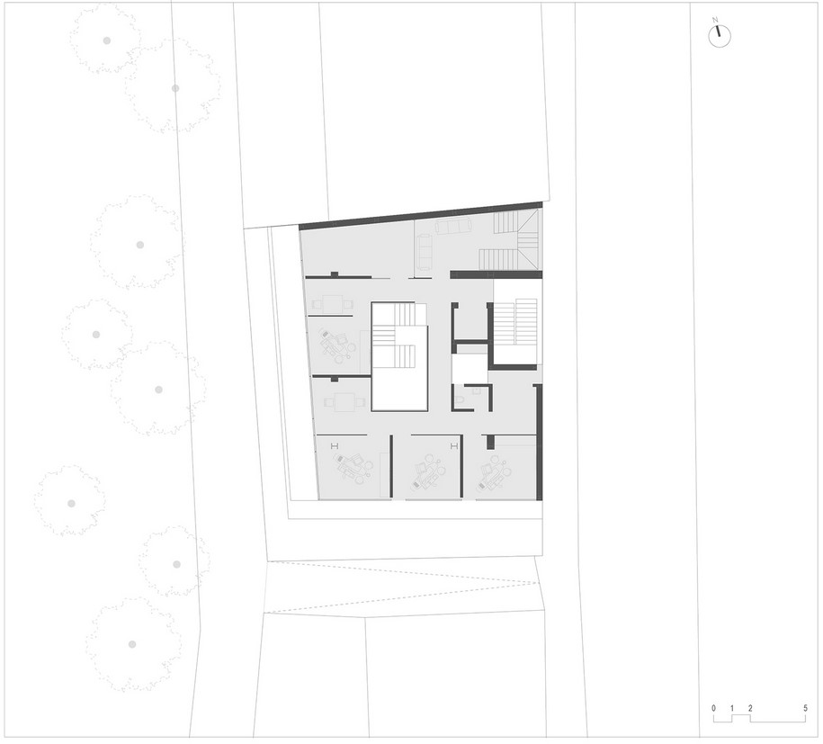 Smalto Dental Clinic L Award