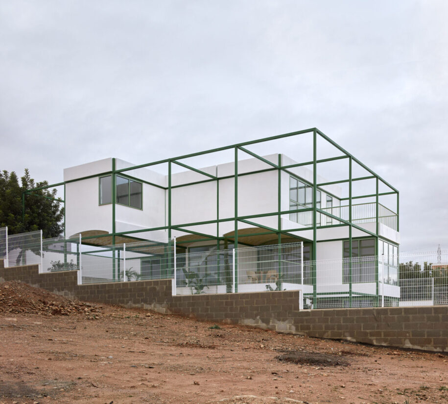 Archisearch Brick Vault House in Valencia, Spain | Space Popular