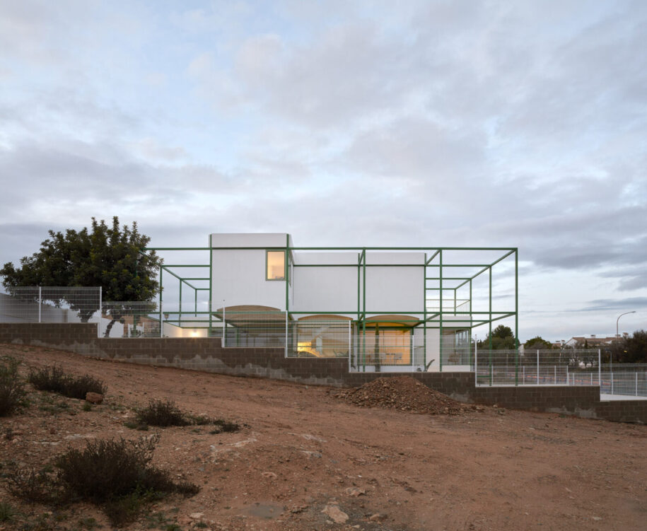 Archisearch Brick Vault House in Valencia, Spain | Space Popular