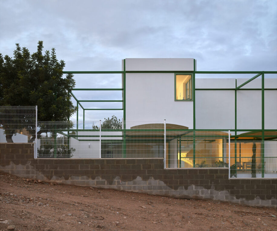 Archisearch Brick Vault House in Valencia, Spain | Space Popular