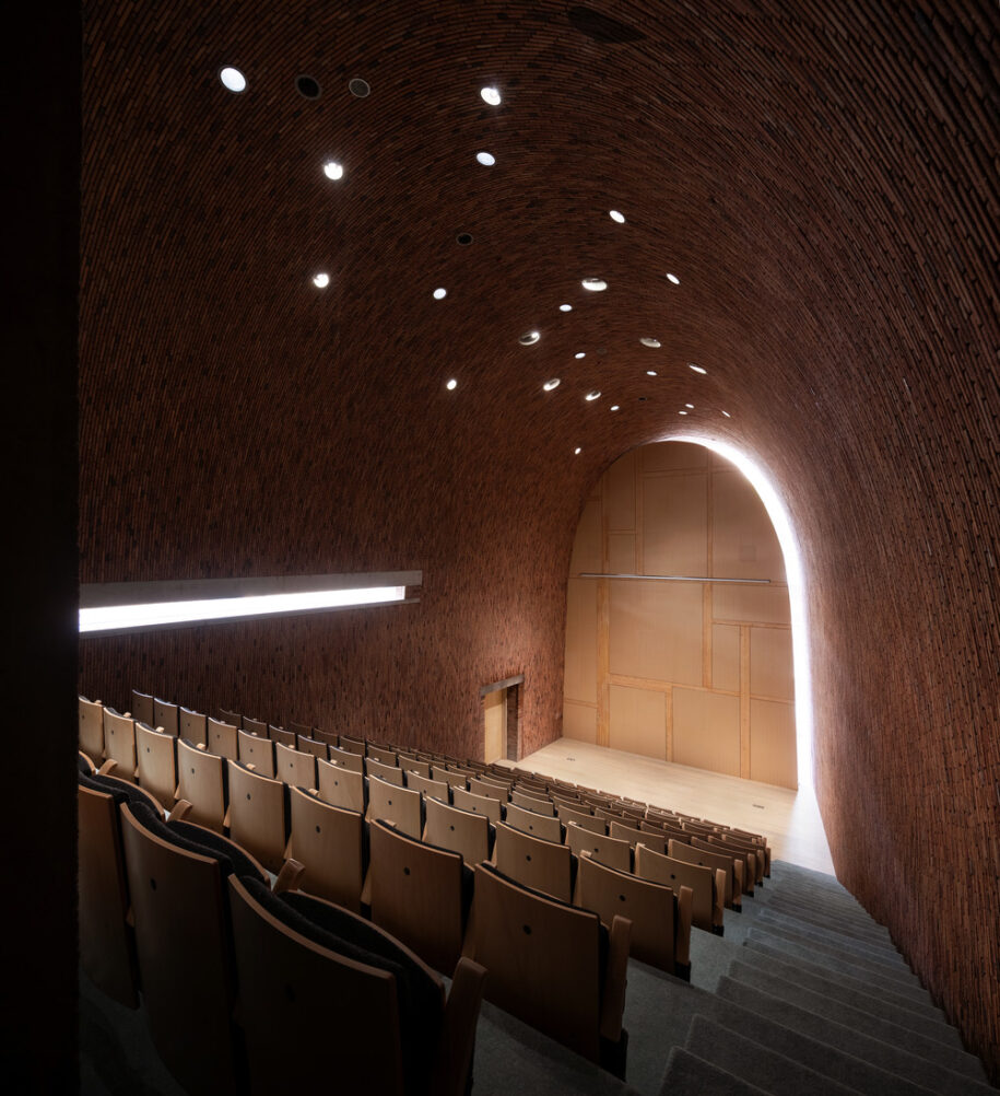 Archisearch Jingdezhen Imperial Kiln Museum in Jingdezhen Shi, China | Studio Zhu-Pei