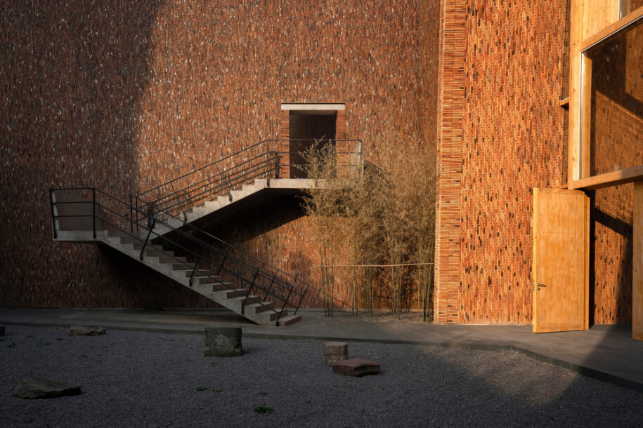 Archisearch Jingdezhen Imperial Kiln Museum in Jingdezhen Shi, China | Studio Zhu-Pei