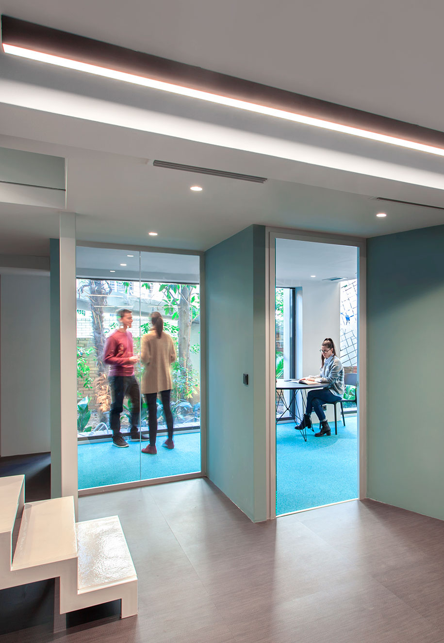 taxibeat,hiboux, headquarters, offices, interiors, bisti