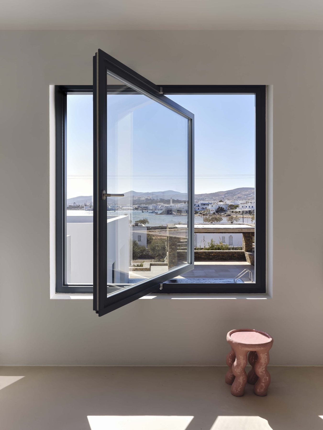 Archisearch Το γραφείο ARP κέρδισε Έπαινο για την κατοικία Tetris House στην Αντίπαρο στα GRAIL Awards 2026.