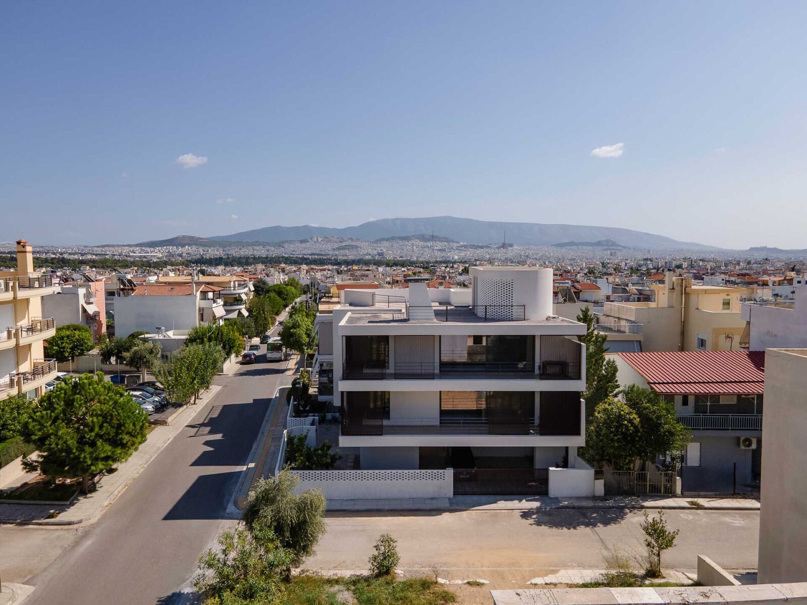 Archisearch Bicubic Residence - Διπλοκατοικία στο Καματερό | by The Hive Architects