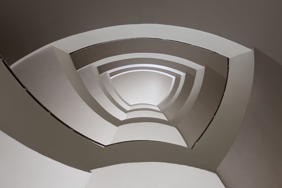 Balint Alovits, photography, Bauhaus, Art-Deco, staircase, Budapest, Hungary, architecture, interior