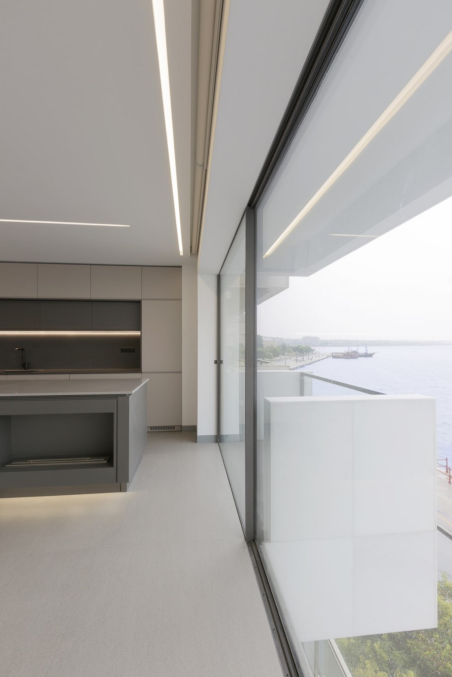 Archisearch The Floating Apartment in Thessaloniki, Greece / Urban Soul Project