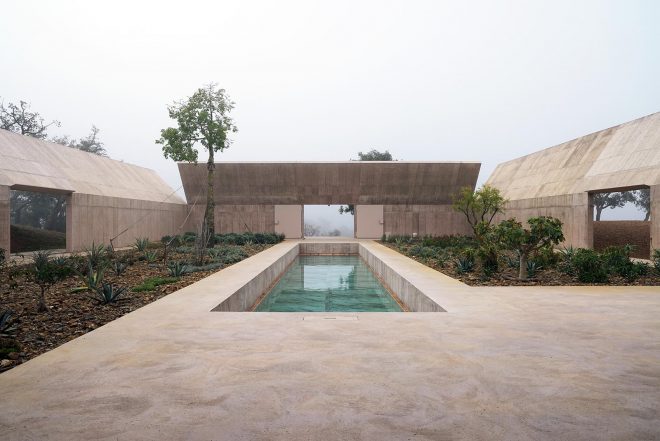 Archisearch - Valerio Olgiati Inducts a Garden into the Rural Landscape of Villa Além, Portugal