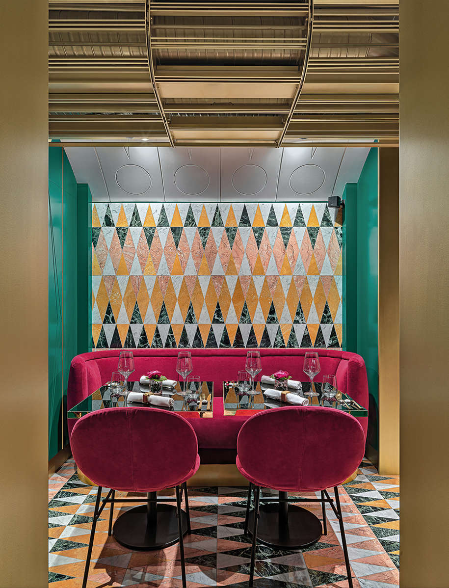 Archisearch VyTA Covent Garden in London by COLLIDANIELARCHITETTO combines the warmth of Italian hospitality and contemporary taste